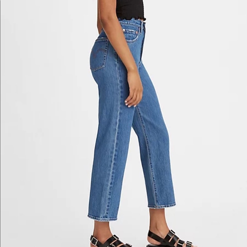 Levi’s rib cage straight jeans